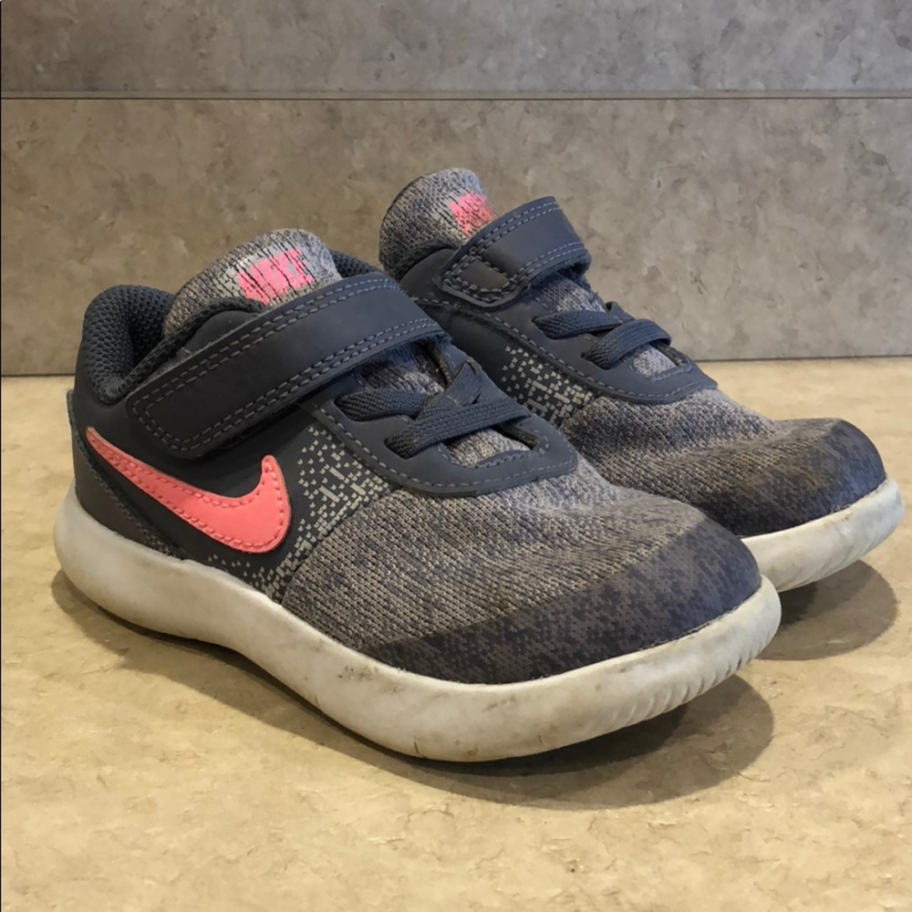 Nike toddler girl shoes